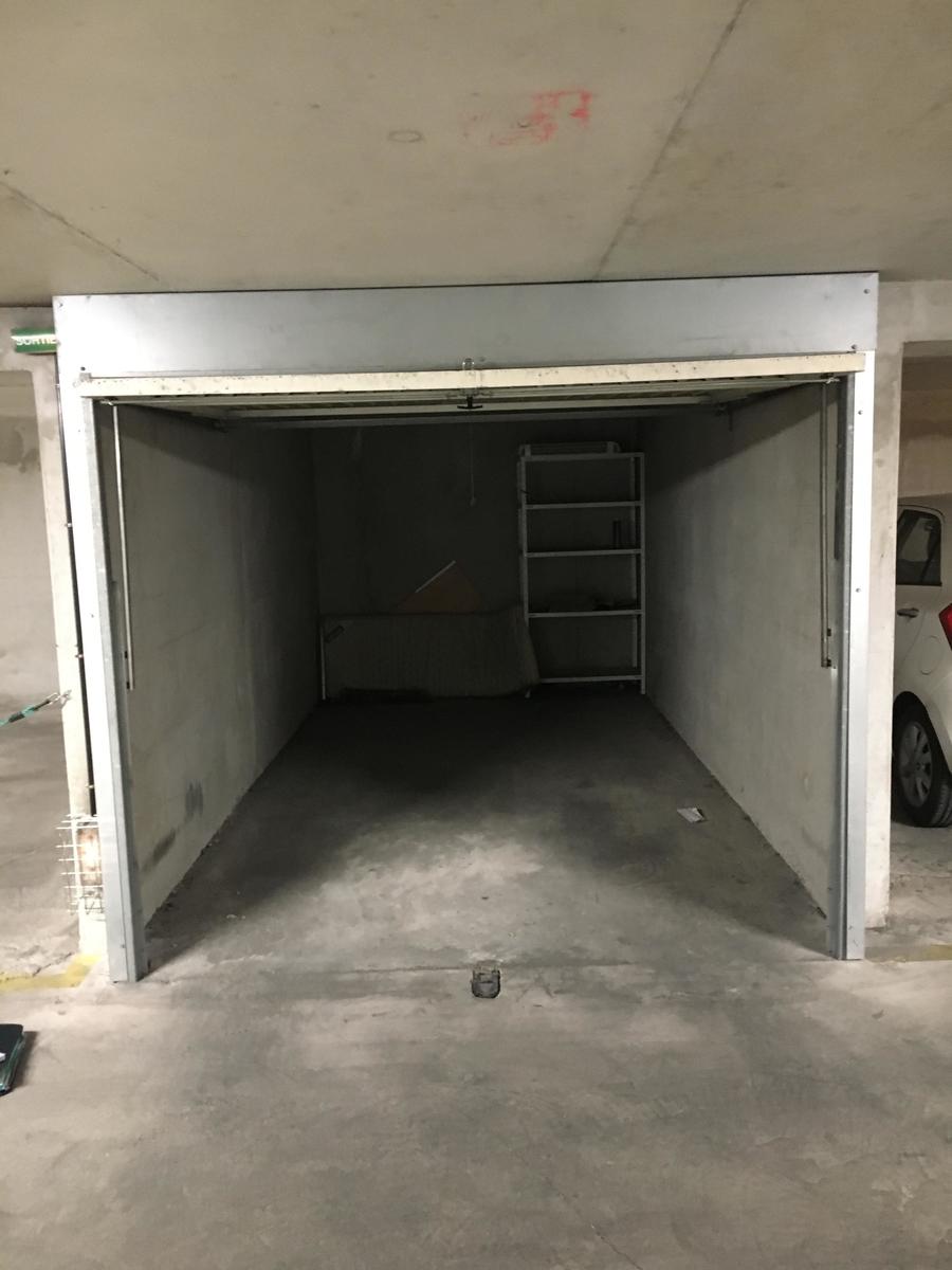 Garage - NICE