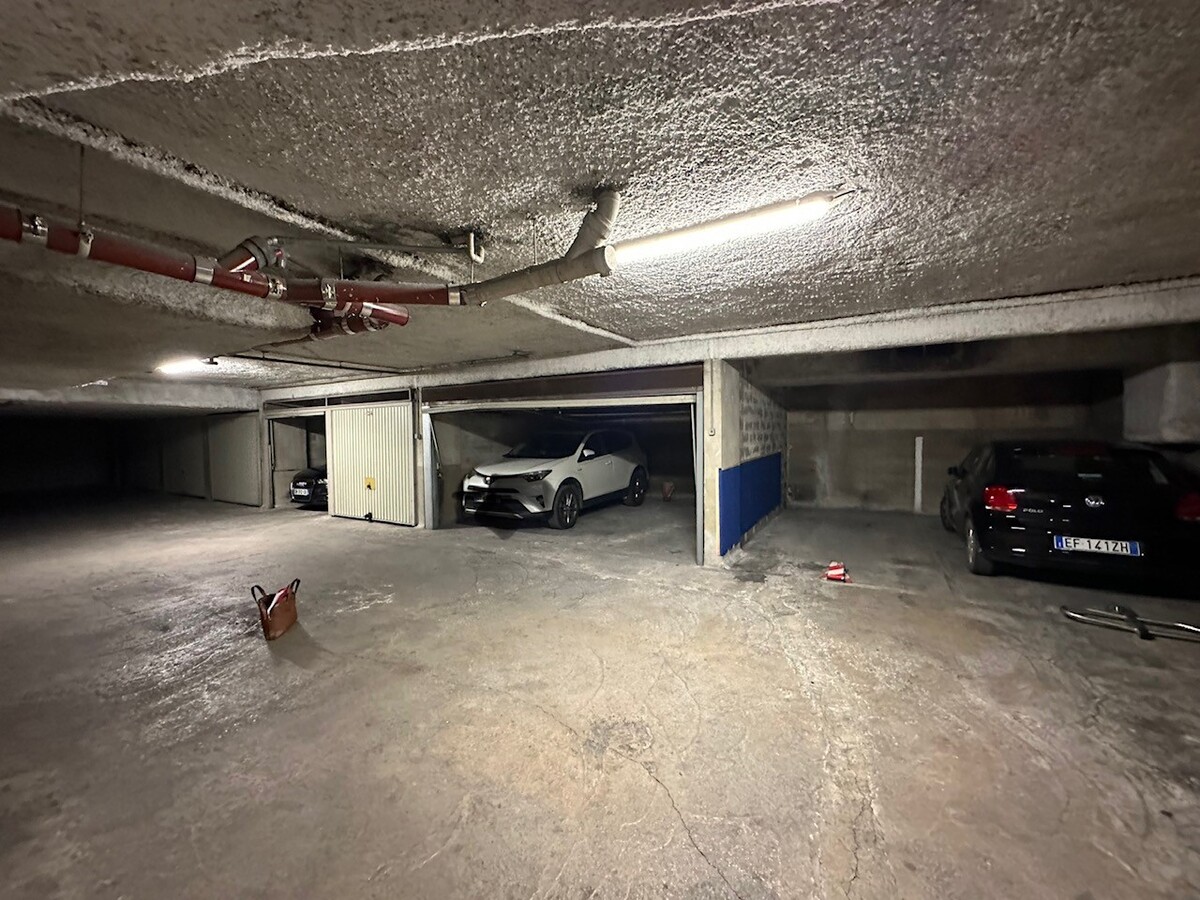 Garage - NICE
